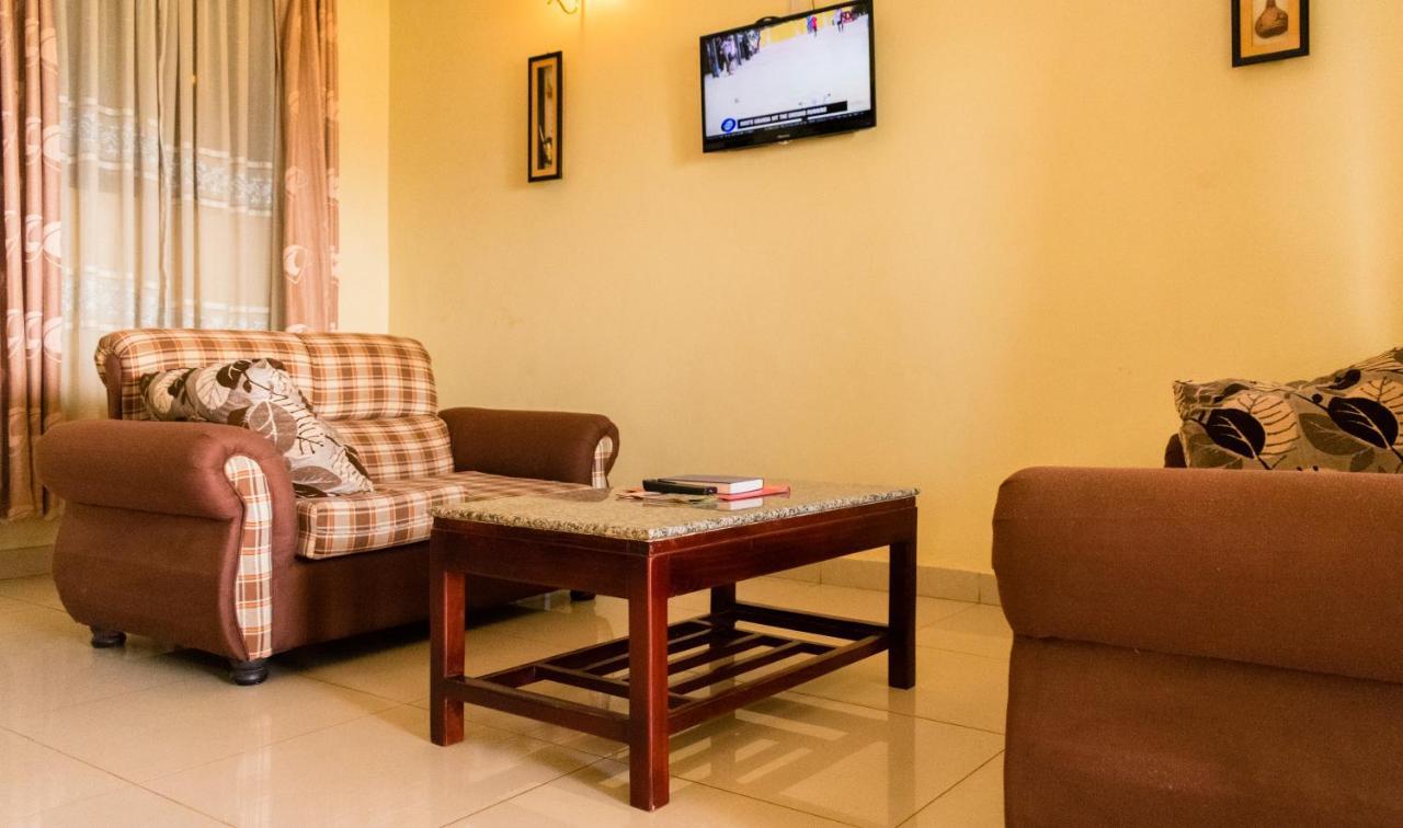 Kahondo Buffalo Hotel Kampala Makerere Экстерьер фото