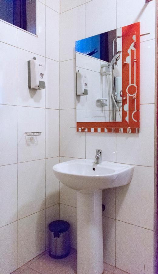 Kahondo Buffalo Hotel Kampala Makerere Экстерьер фото